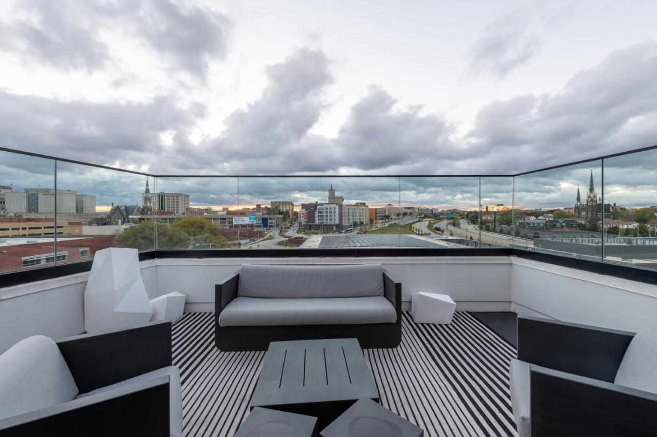 Modern 1Br Apt With Skywalk To Fiserv, Rooftop, And Parking Milwaukee Dış mekan fotoğraf